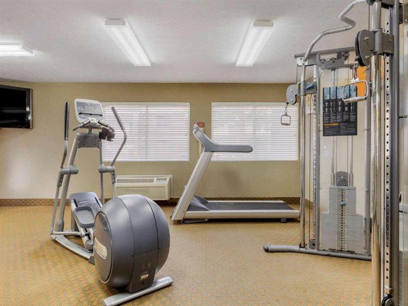Comfort Inn Траверс-Сити Экстерьер фото