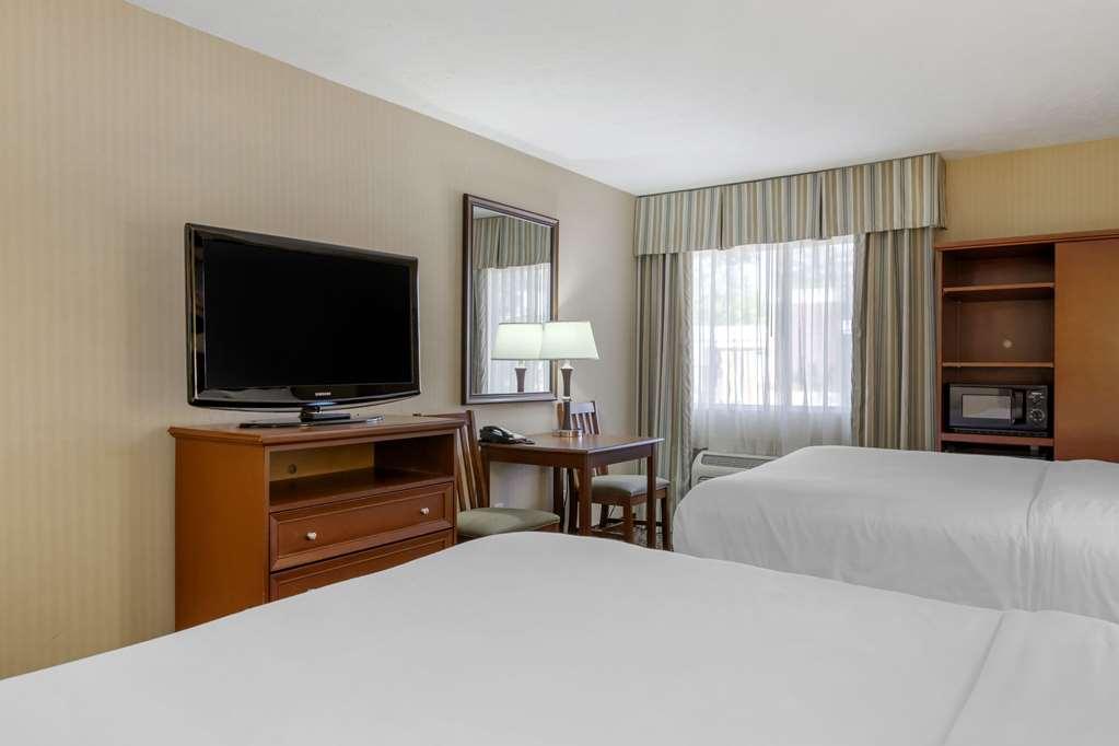 Comfort Inn Траверс-Сити Номер фото